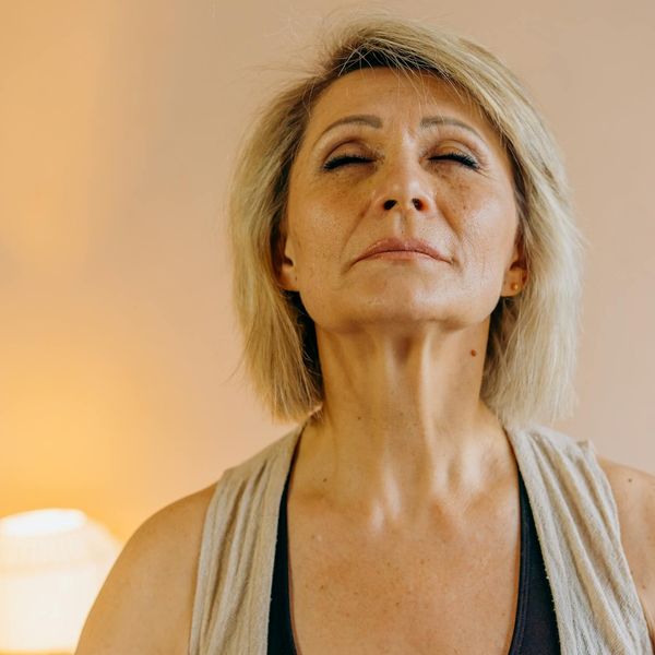 Close up of a tranquil environment for eye exercises.